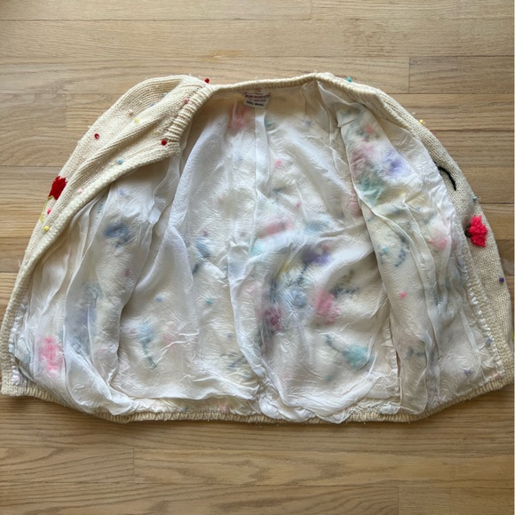 SOLD! ⏹️ - GORGEOUS Vintage Knit Embellished Cardigan! - Picture 6 of 10